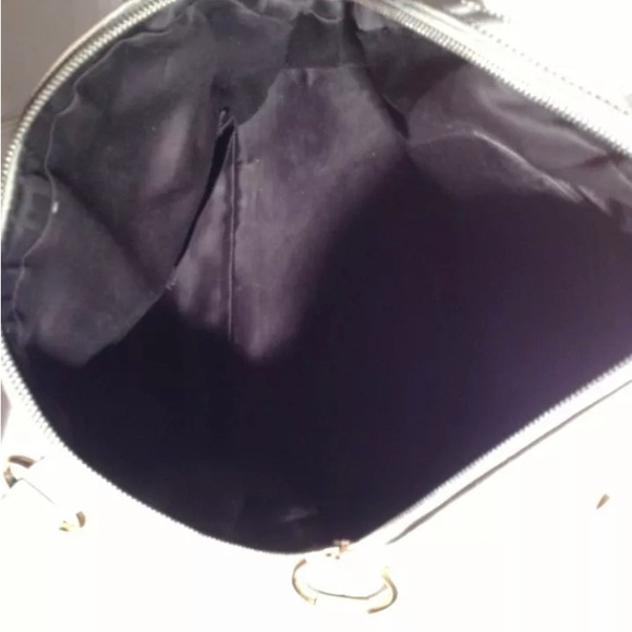 authentic YSL large MUSE zip top SATCHEL $1800 - Picture 7 of 15